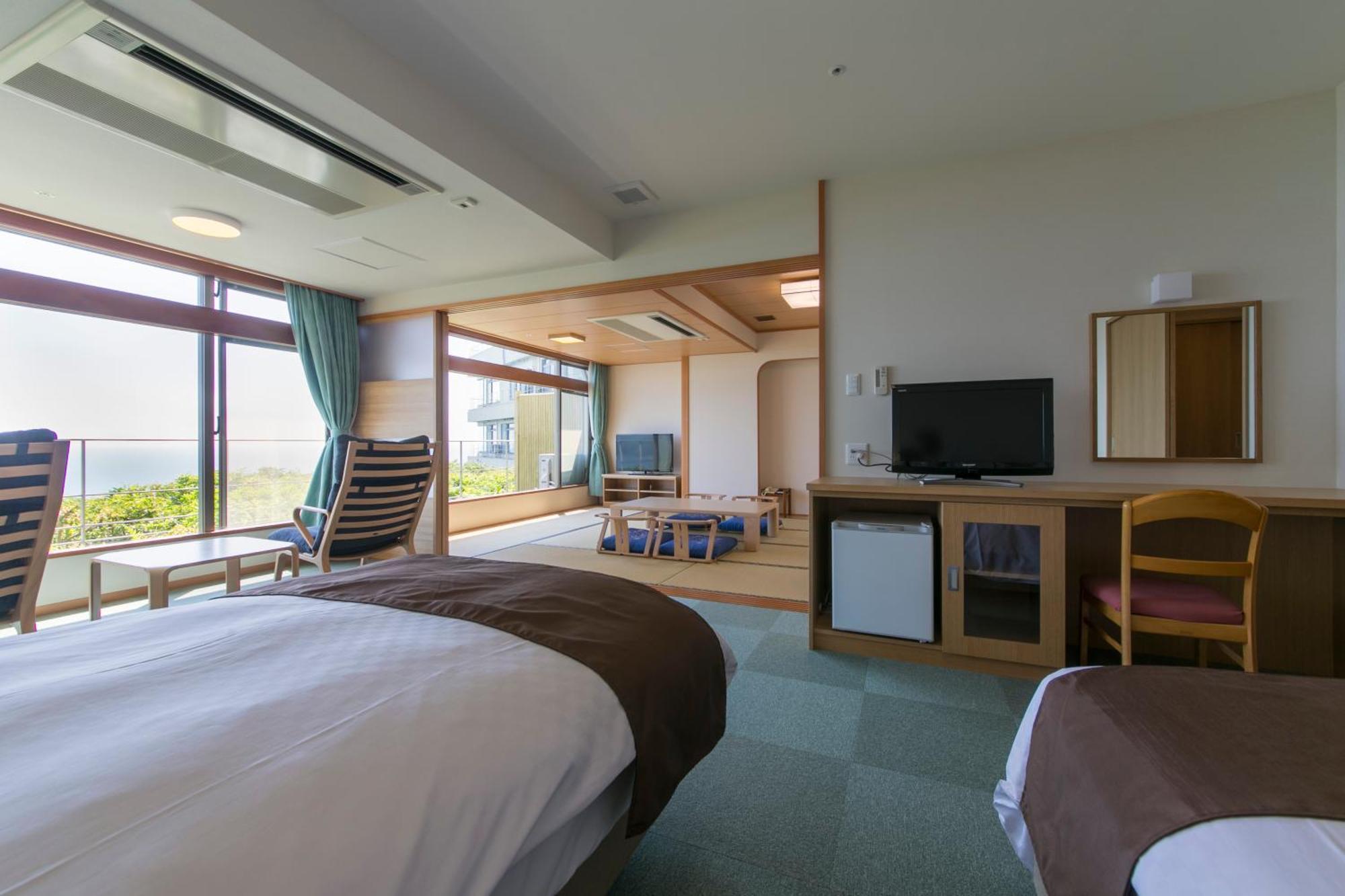 Hotel Urashima Katsuura  Exterior photo