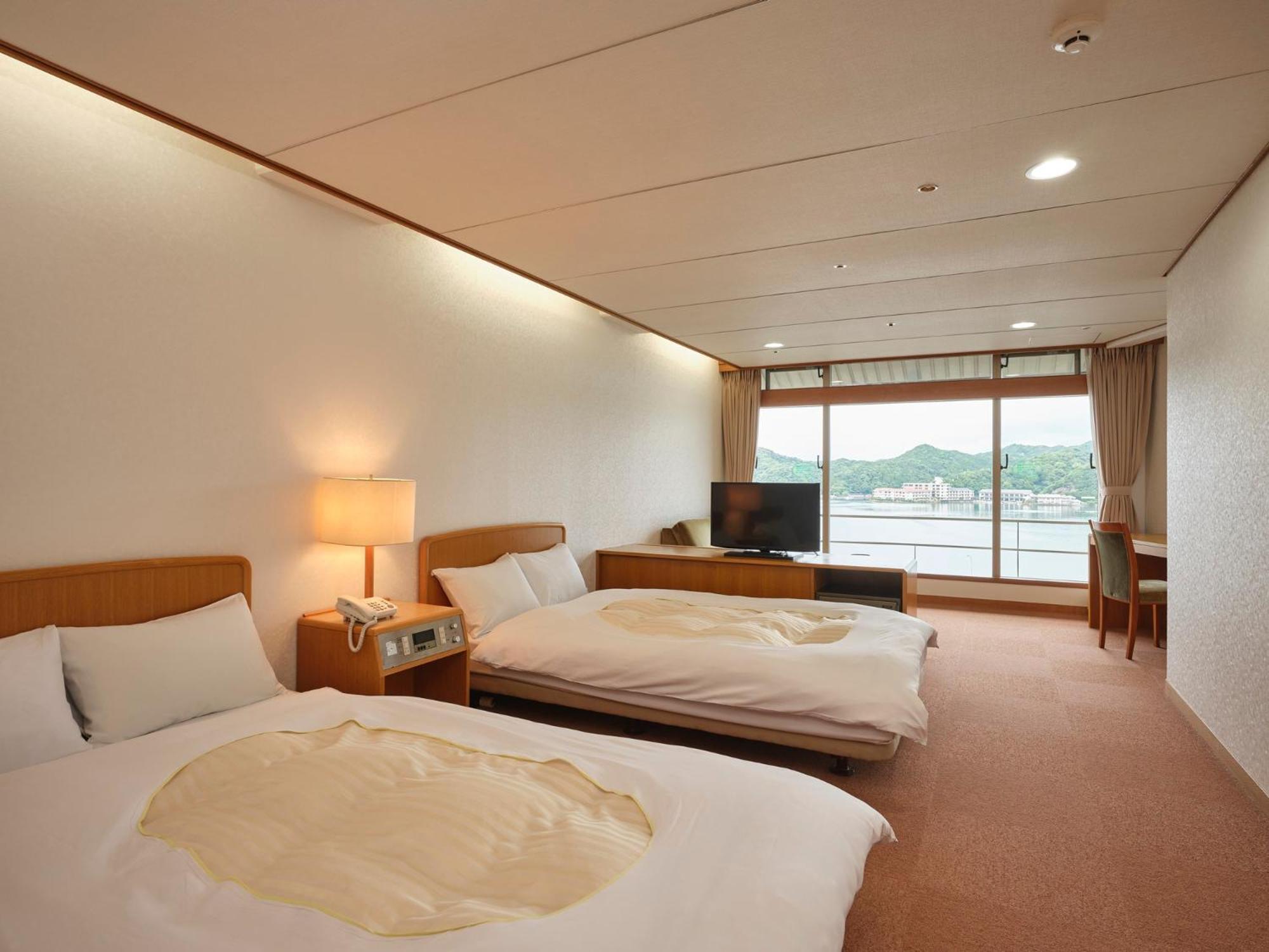 Hotel Urashima Katsuura  Exterior photo